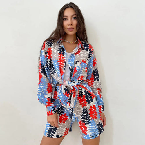Dame Legende Bluse- og shorts-sæt med blomstertryk Stilla