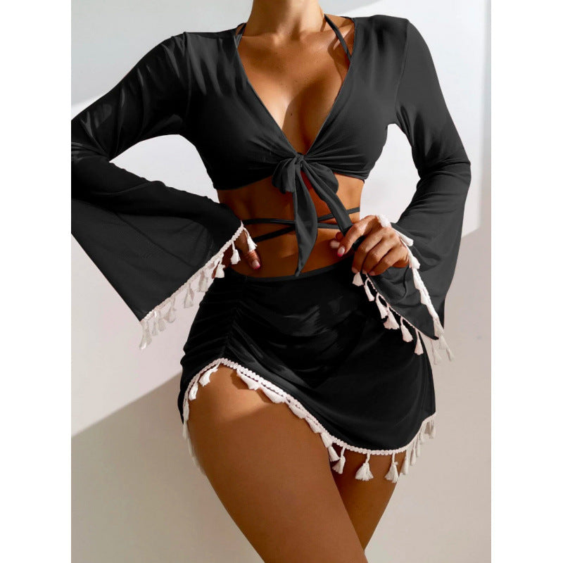 Dame bikini sæt med trendy cover-up og dyb V-udskæring Stilla