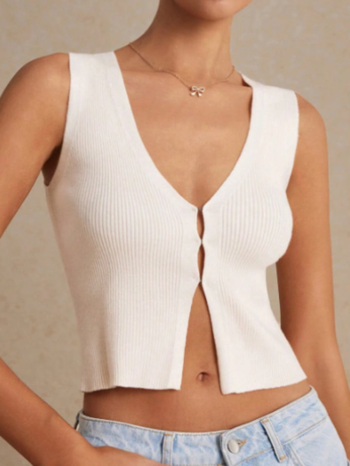 Femme Ribbet Knap-Down Crop Top Stilla
