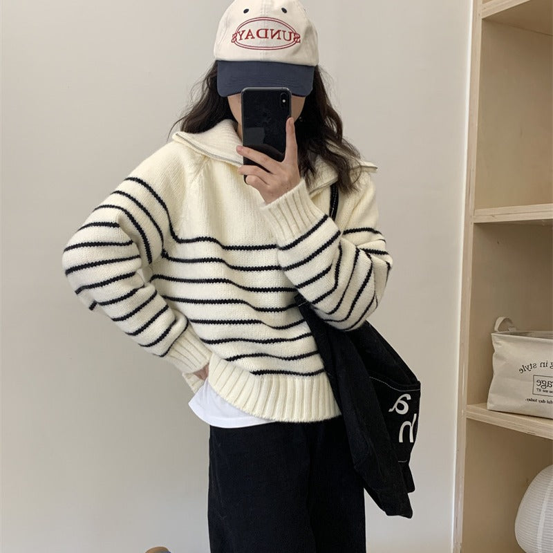 Kvinders afslappet sweater med stribet design og halvlås Stilla