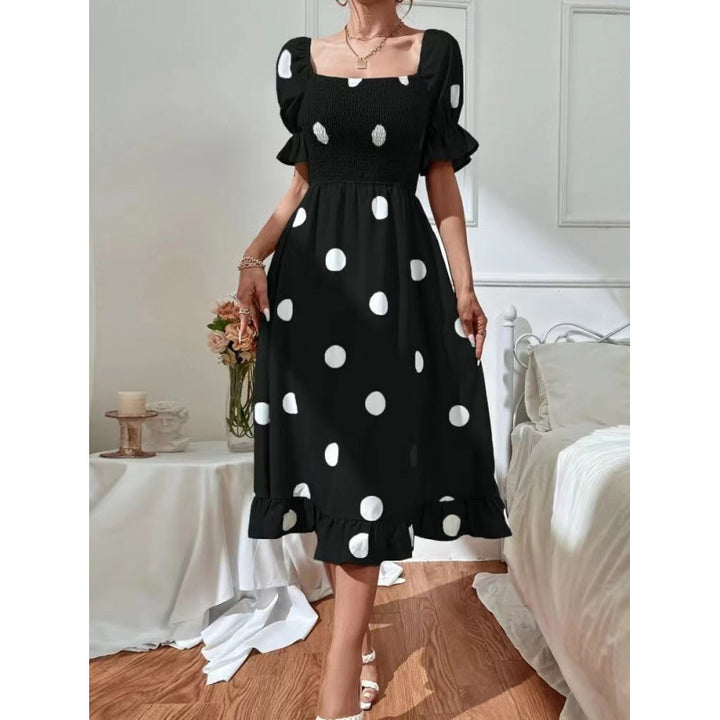 Dame Off-Shoulder Midi-Kjole med Flæsekant og Punkter-Design Skovae