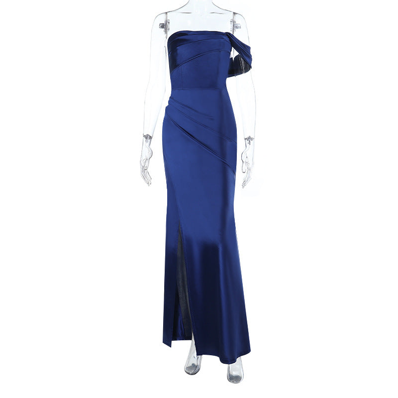 Dame elegant off-shoulder maxikjole med høj slids og asymmetrisk design Skovae