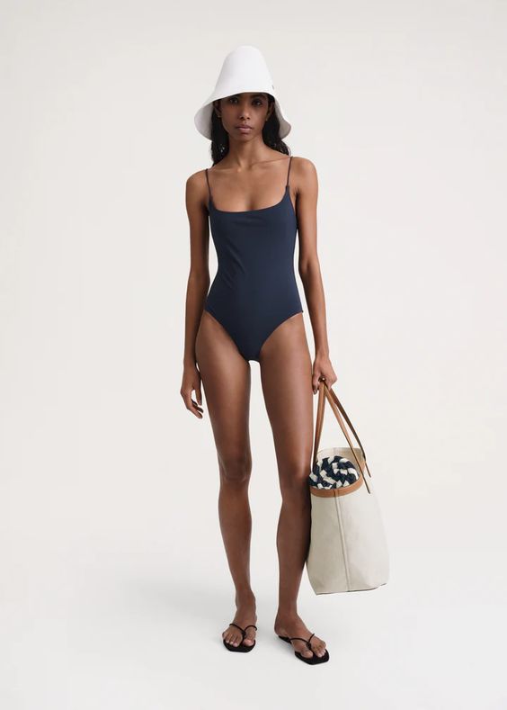 Dame Moderne High-Cut Badedragt Skovae