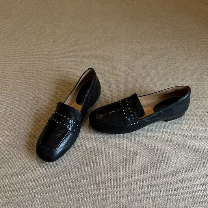 Dame Stilige Ruskinds Slippers med dekorative Nitter Stilla
