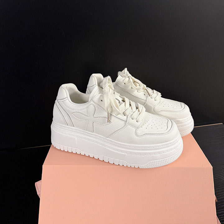 Dame sneakers i moderne chunky-stil med høj plateau Stilla