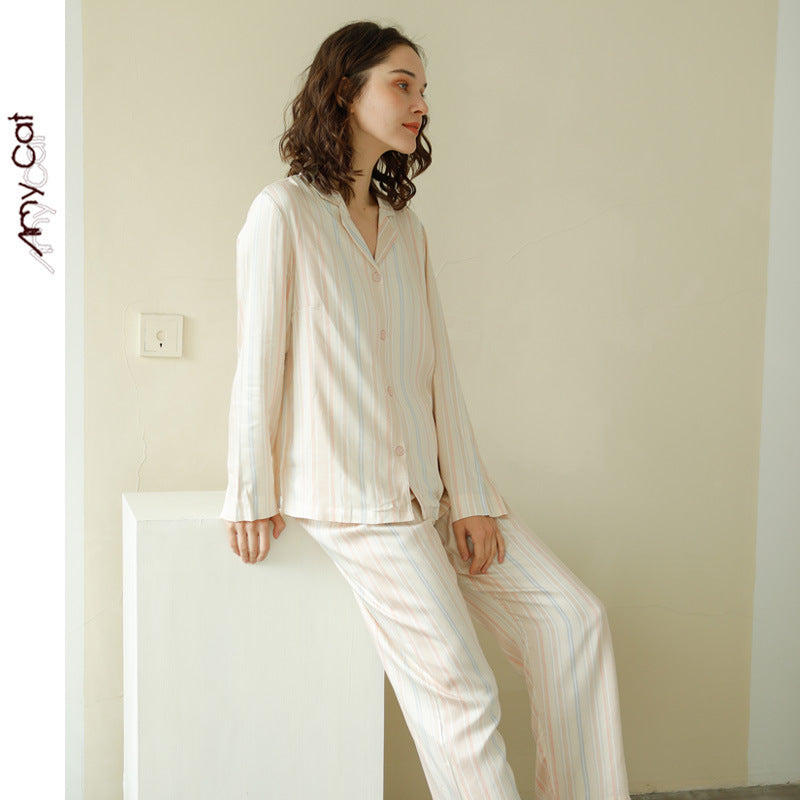 Dame fritids-pyjama-sæt med blomstret print og åndbart satin Stilla