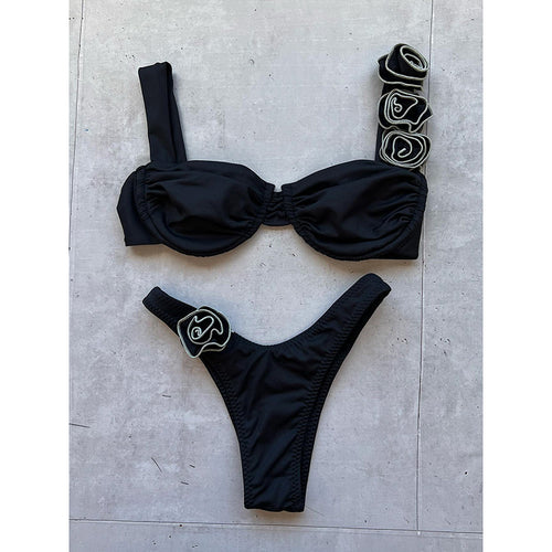 Dame bikini med blomsterapplikationer Skovae