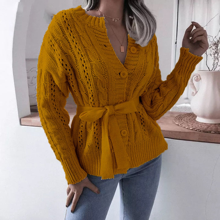 Dame cardigan med vasket kabelmønster og taljebælte Stilla