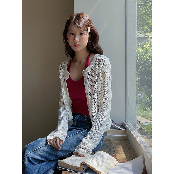 Dame strikstola med elegant off-shoulder-detalje Stilla