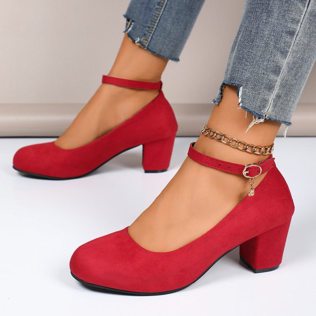 Damer nan elegante Riemchenpumps med justerbart ankelbånd og bred blokhæl Skovae