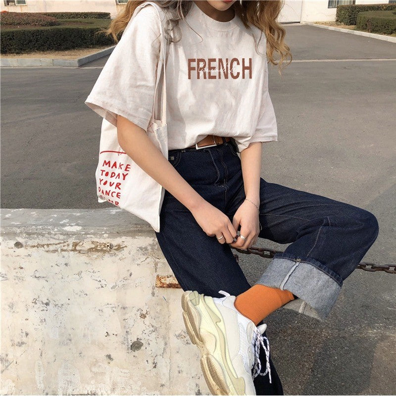 Femme Relaxed Fit Grafik T-Shirt Stilla