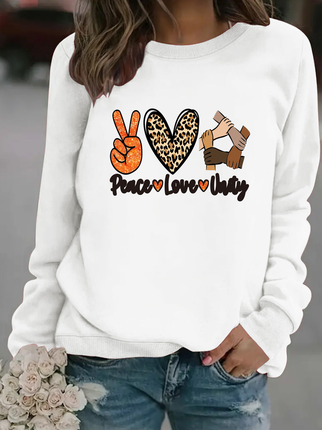 Kvinders sweatshirt med kreativt Peace, Love & Unity design Stilla