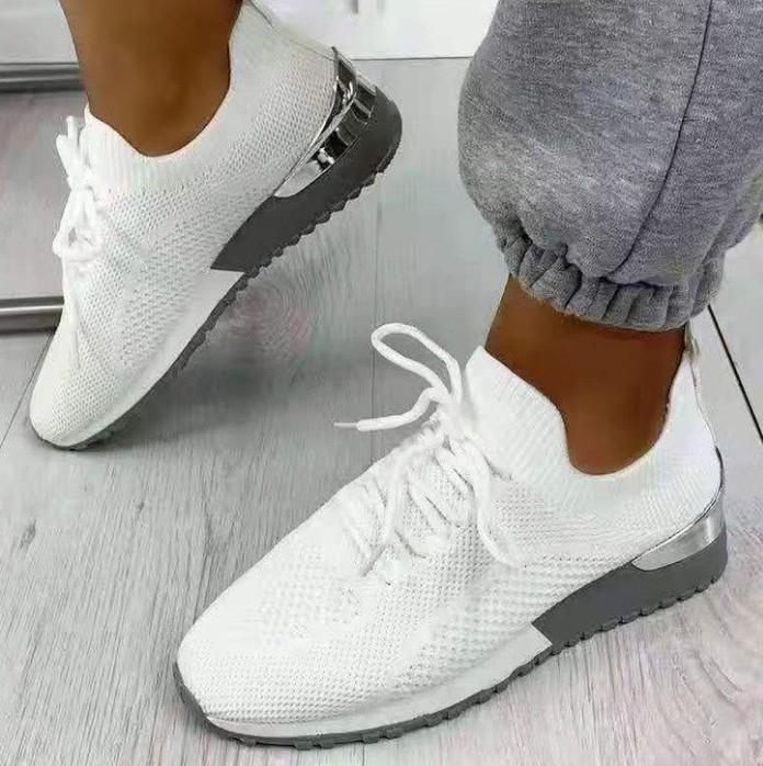 Dame Åndbar Lifestyle Sneakers med højt fleksibelt strikoverdel og skridsikker sål Stilla