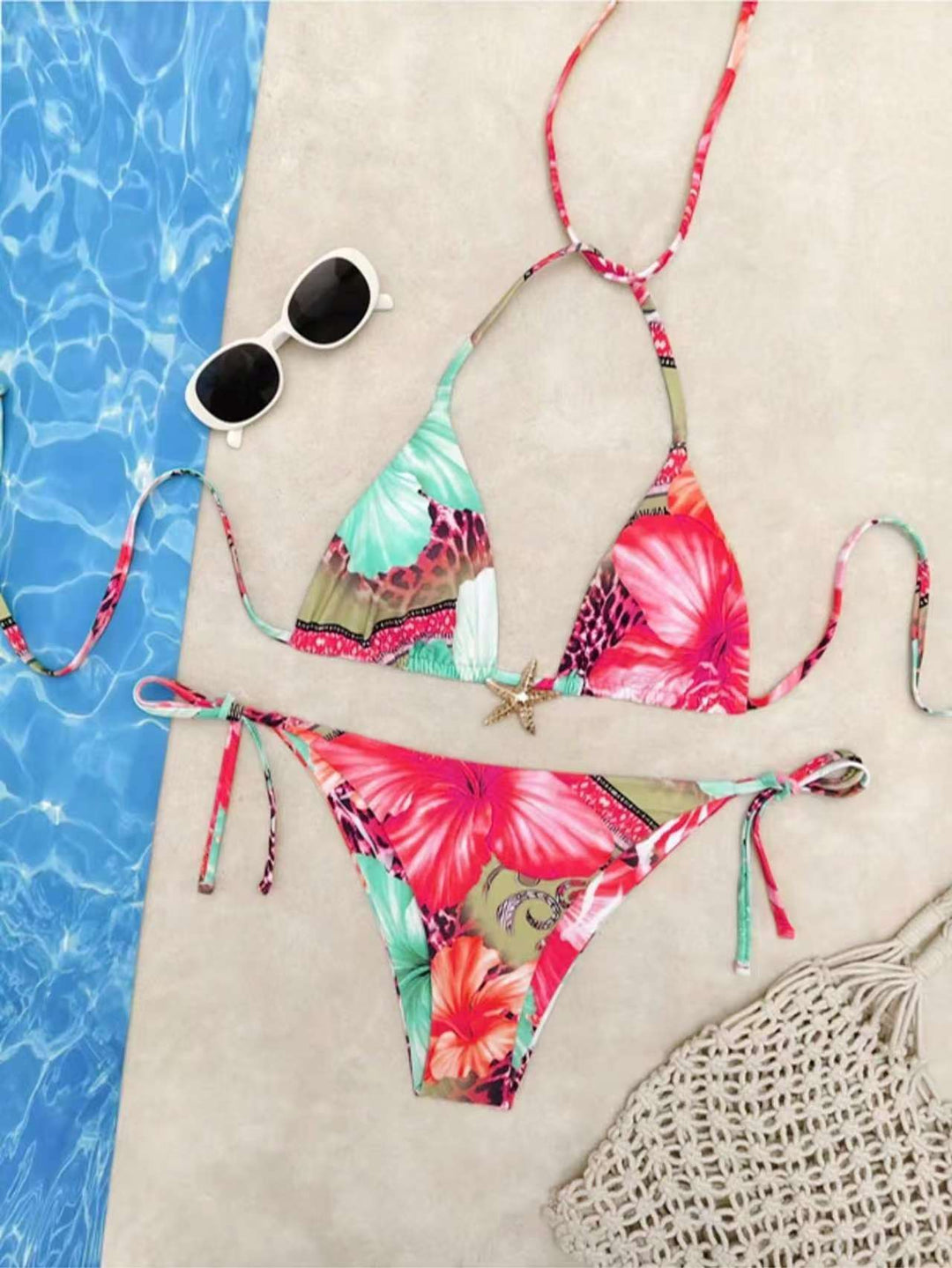 Dame triangel-bikini med blomsterdesign og justerbare bånd Skovae