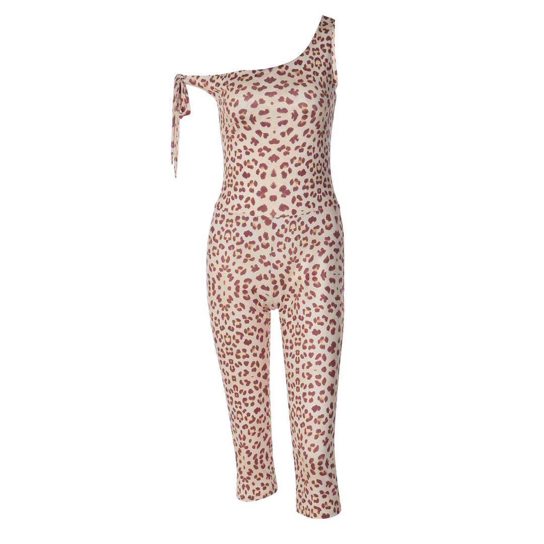 Dame trendy ensfarvet med asymmetrisk udskæring og leopardprint Skovae