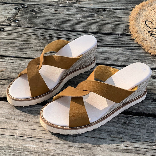 Dame elegante Plateau-Sandaler med krydsbånd design og skridsikker sål Stilla