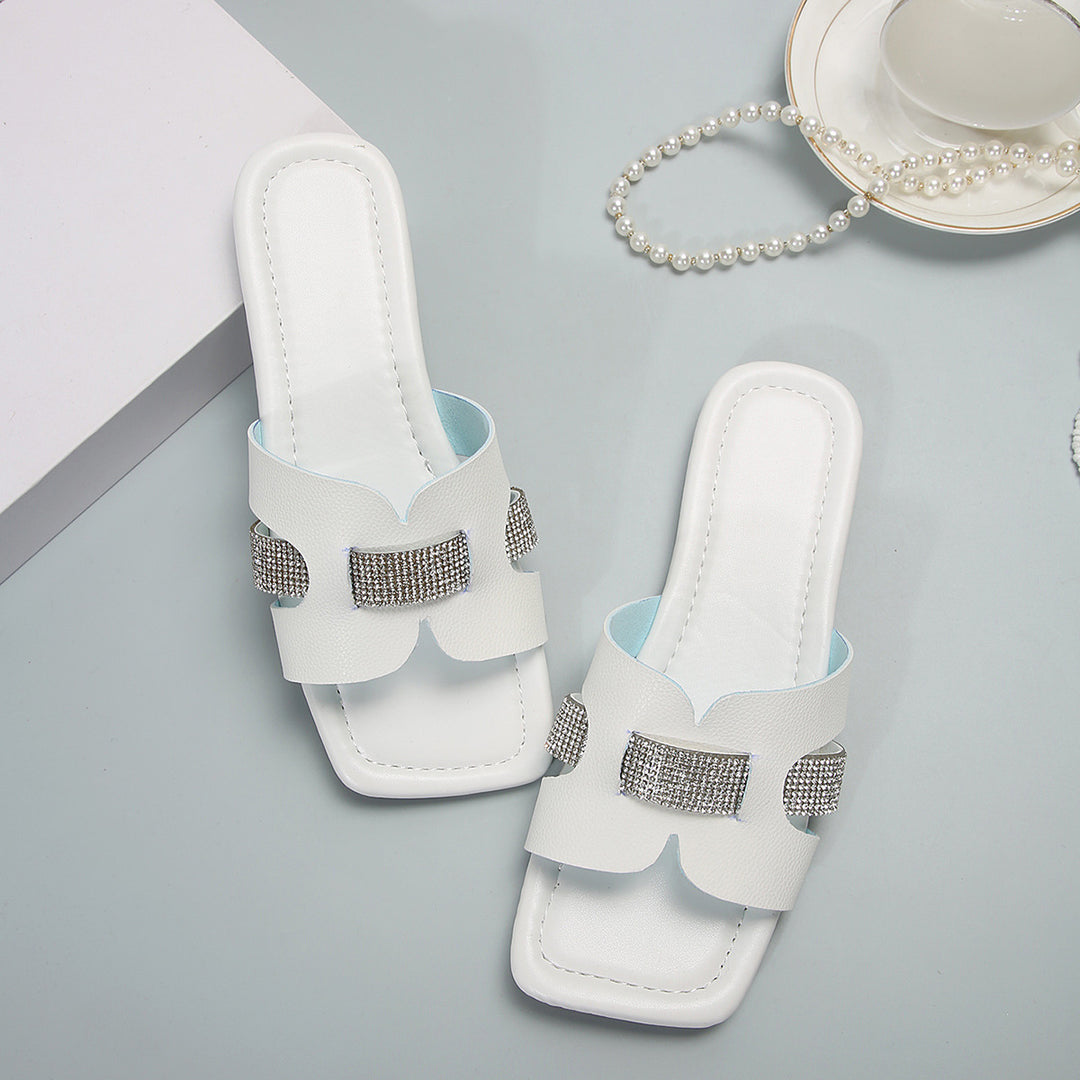 Dame Sandaler med glitrende smykkedetalje ogElegant remdesign Stilla