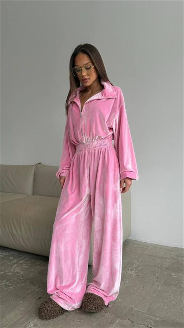 Kvinders afslappede fleece jumpsuit med høj krave og praktisk lynlås Skovae