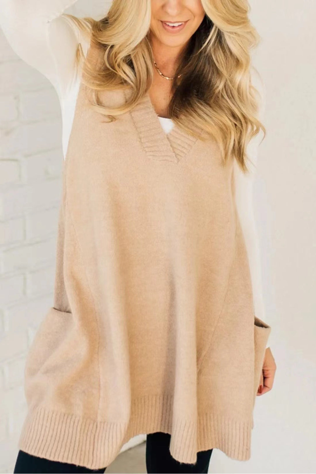 Dame Casual Vest med V-hals og praktiske lommer Stilla