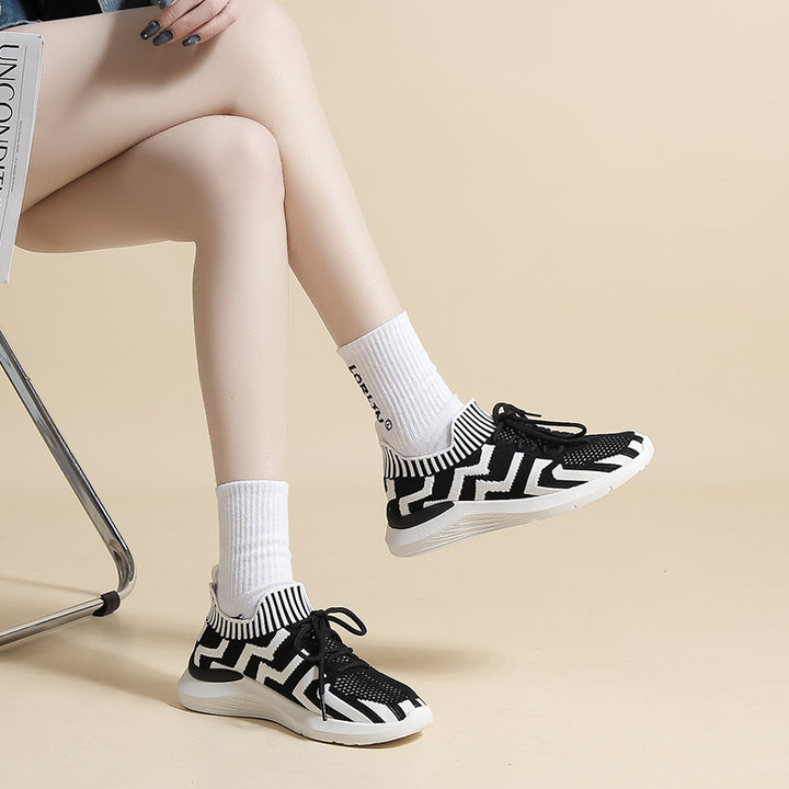 Dame Sporty Socken Sneakers med innovativt strikdesign og ultralet såleprofil Stilla