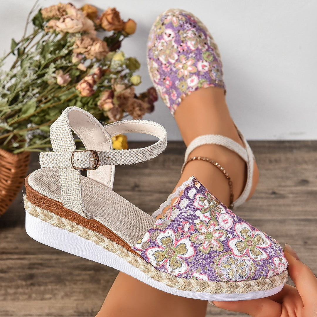 Dame Espadrilles-Sandaler med blomsterhækledesign og moderigtig rem Stilla