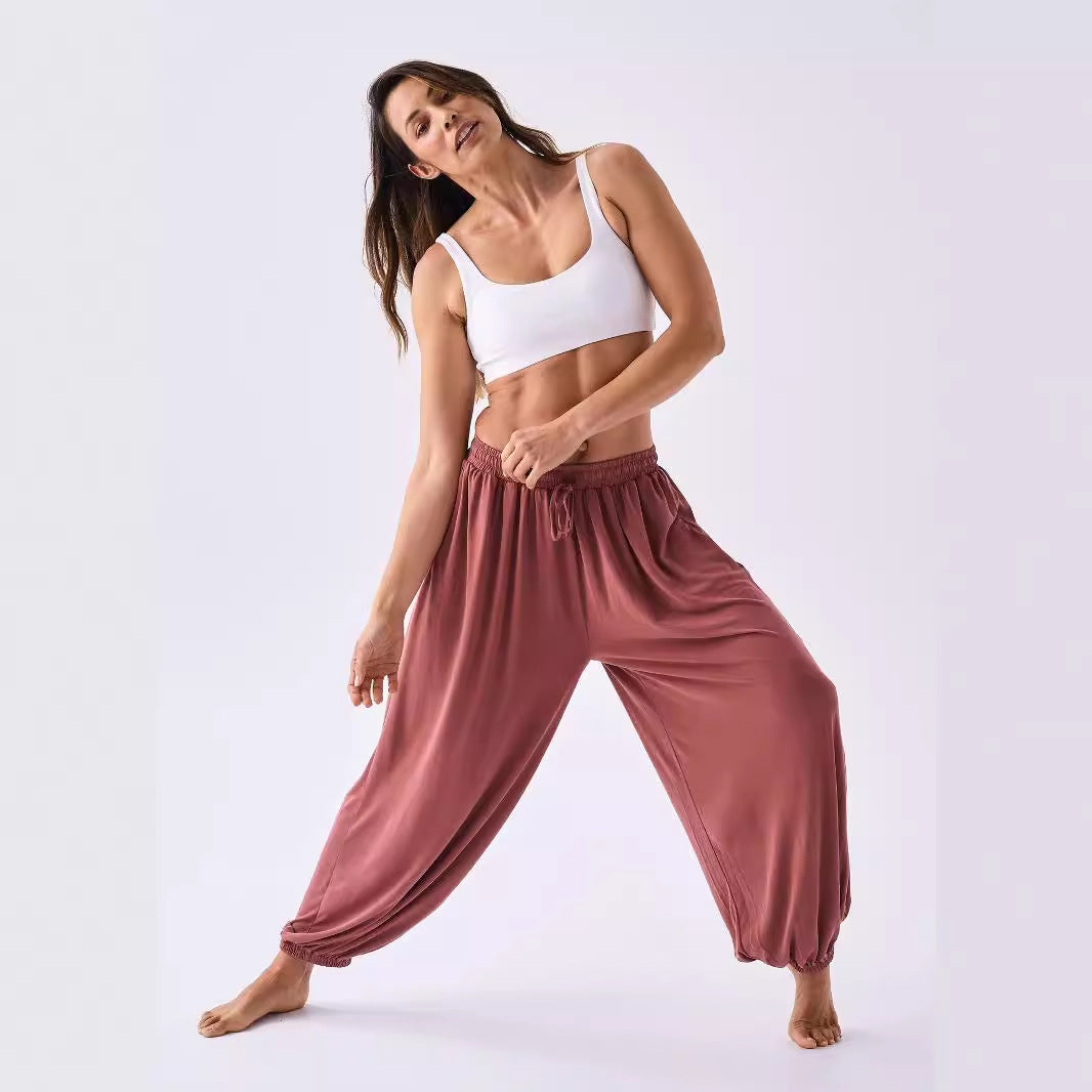 Kvinders afslappede sweatpants med elastisk talje og smal ben Skovae