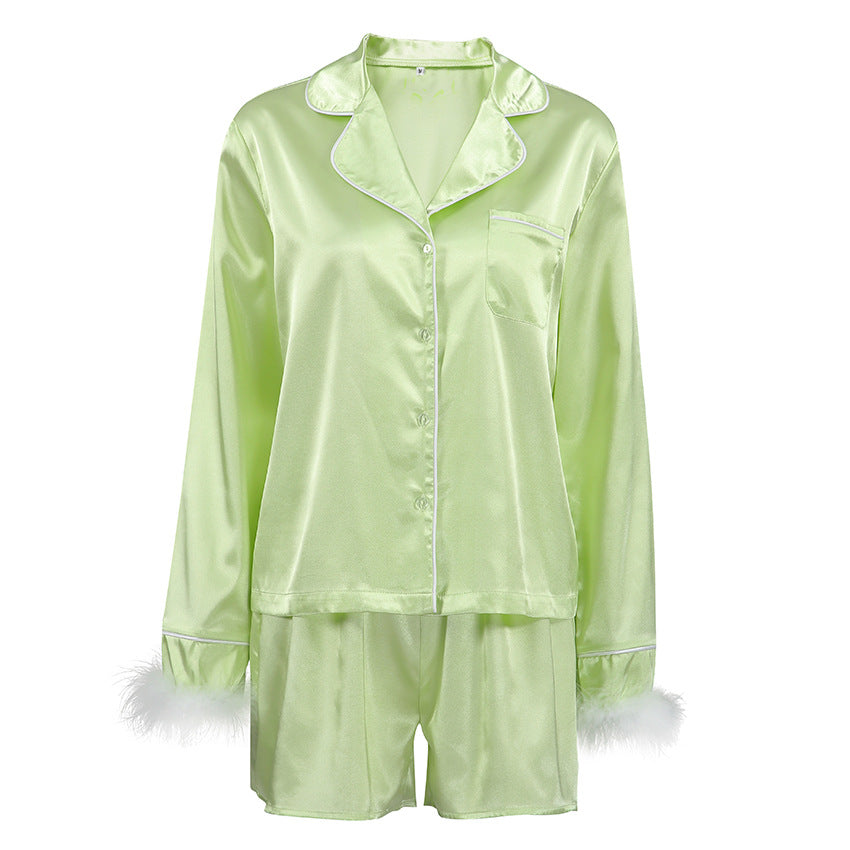 Dame Satin-Pyjama-sæt med foret ærmer og dekorative detaljer Stilla