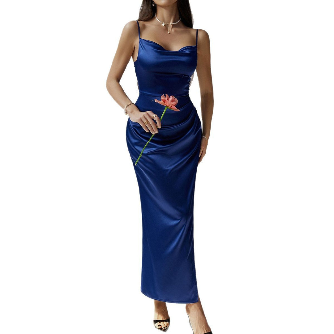 Dame Elegant Satin-Maxi-Kjole med forførende Spaghetti-stropper og feminin silhuet Skovae