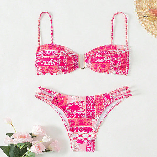 Dame bandeau-bikini med raffinerede flæsedetaljer og elegant mønster Skovae