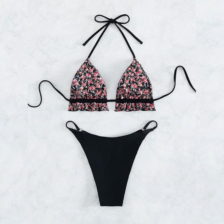 Dame triangel-bikini med flæsedetaljer og blomsterprint Skovae