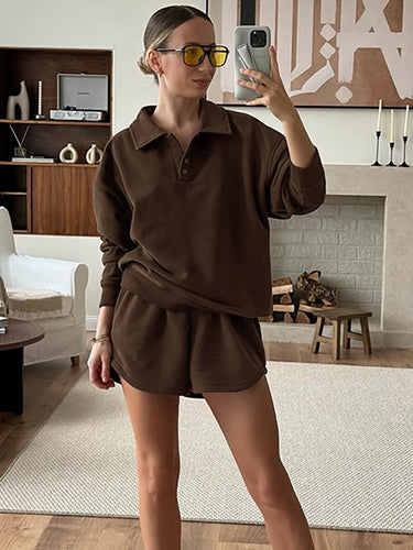 Dame Sporty Sæt med Polokrave og bløde Shorts Stilla
