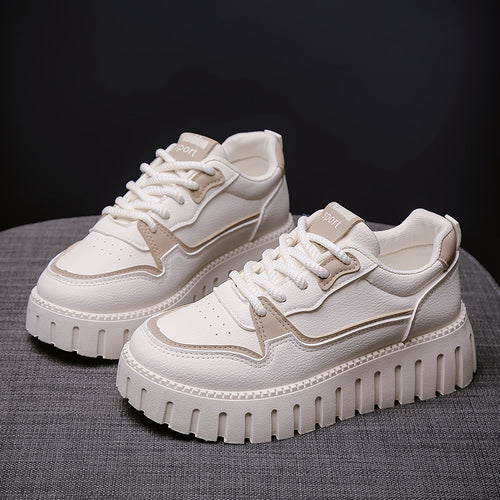 Dame Chunky Sneakers med innovativt såleprofil og moderigtigt overmateriale Stilla