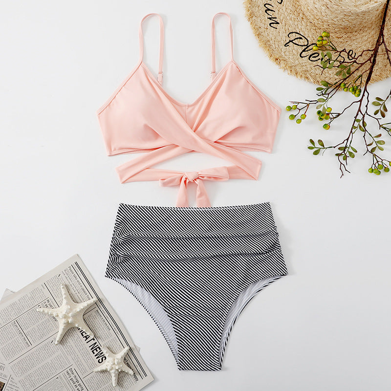 Dame Crop-Top bikini sæt med flettet design Skovae