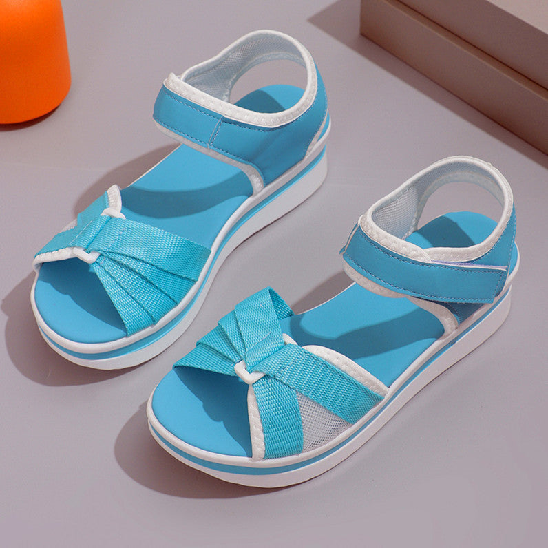 Dame Wedge-sandaler med ergonomisk sål og moderne remdesign Stilla