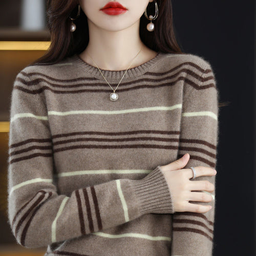 Frække moderne og komfortable stribede sweater Stilla