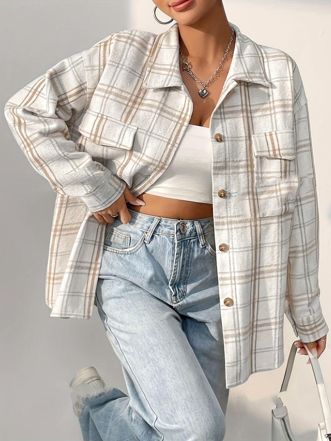 Femme Oversized Plaid Shacket med brystlomme Stilla