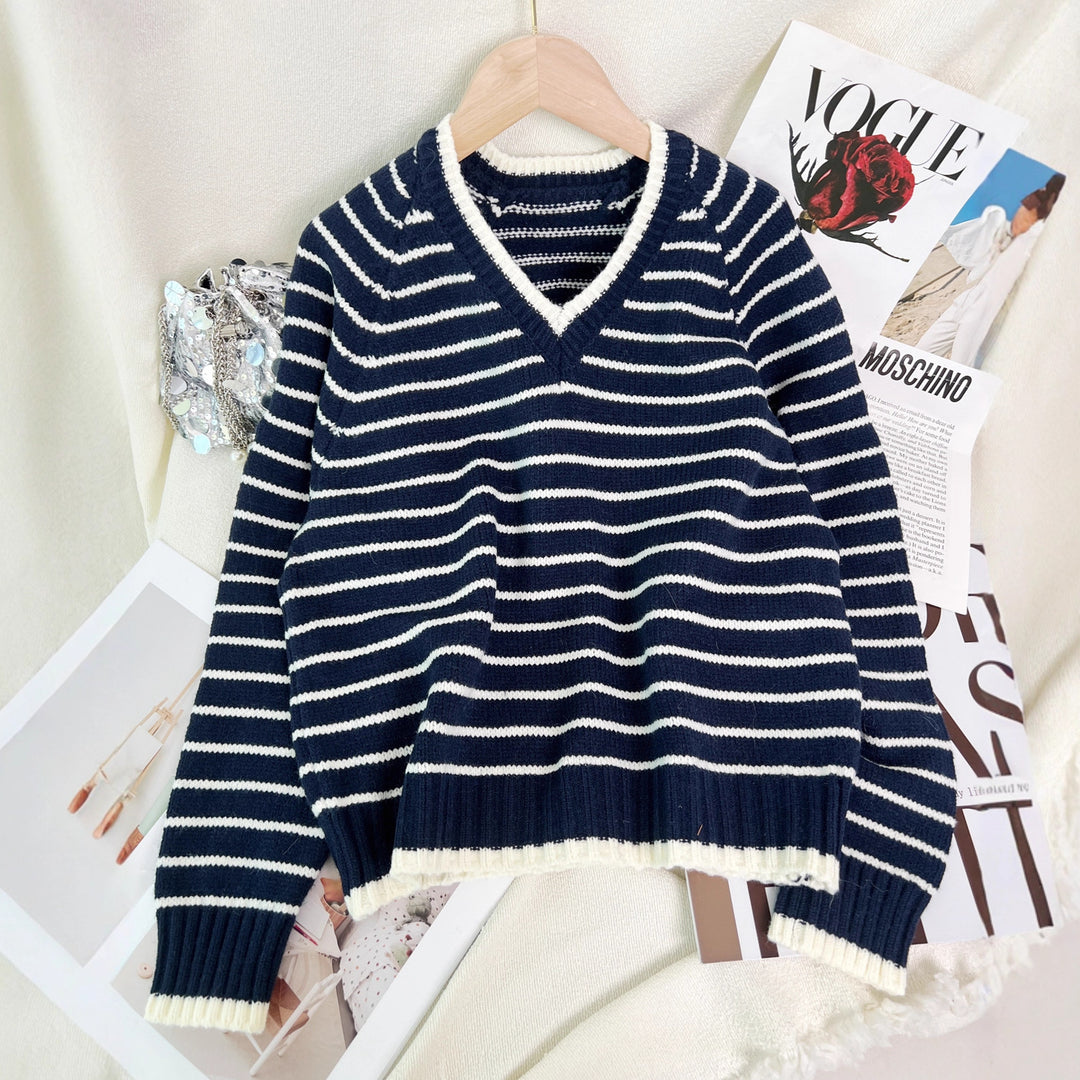 Kvinder stribet V-hals sweater i afslappet stil Stilla