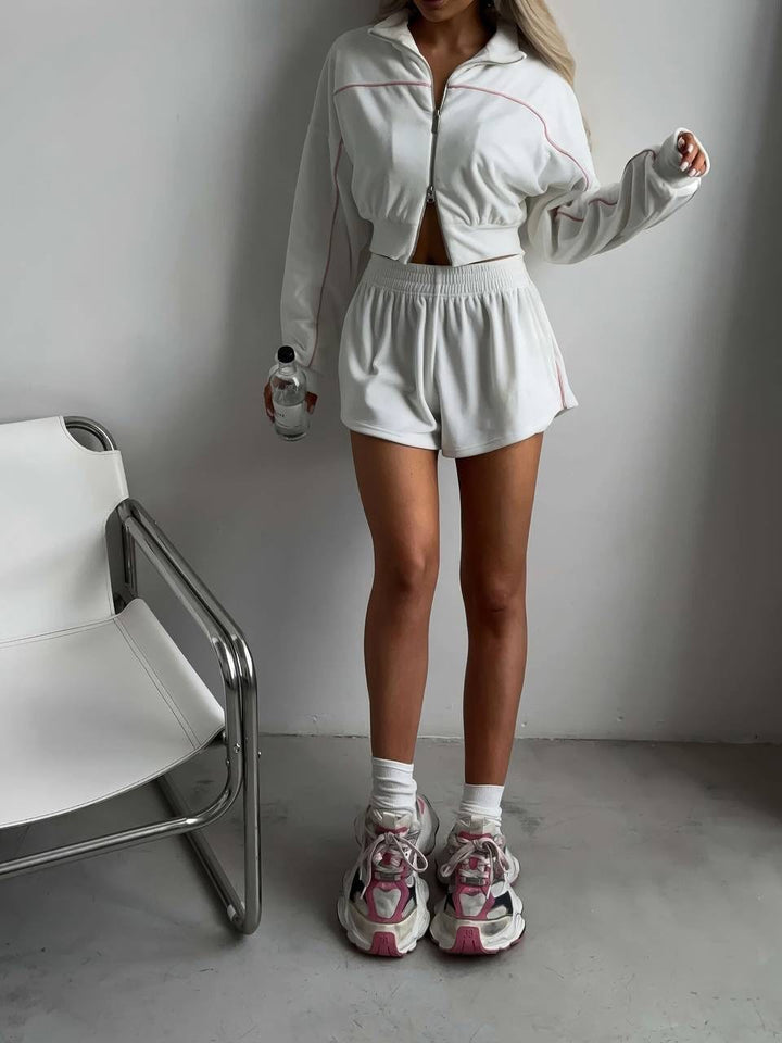 Kvindernes stilfulde top og shorts sæt Skovae