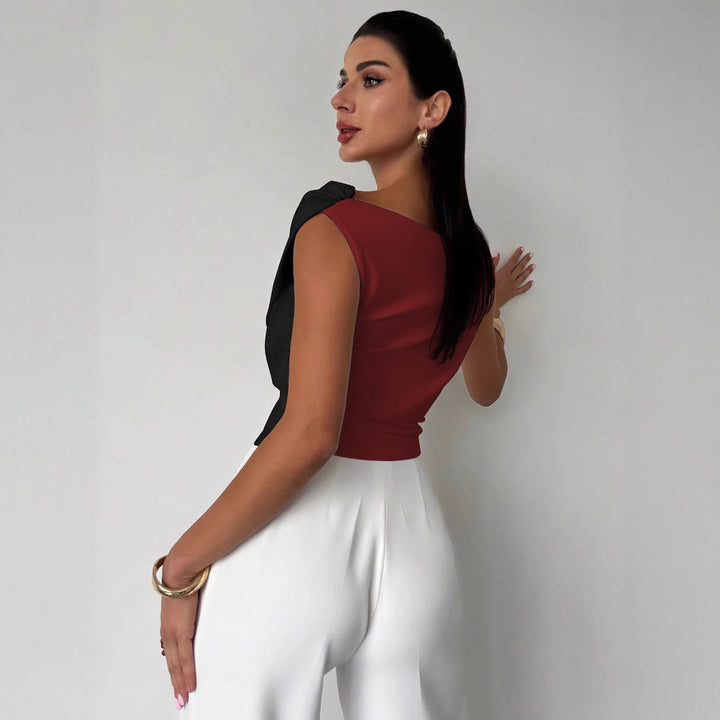 Damer nan elegant asymmetrisk Draperetop med krydset forside og figursyet talje Skovae