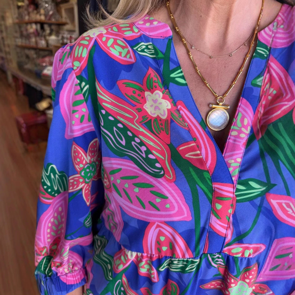 Dame Maxikjole med farverigt blomsterdesign Stilla