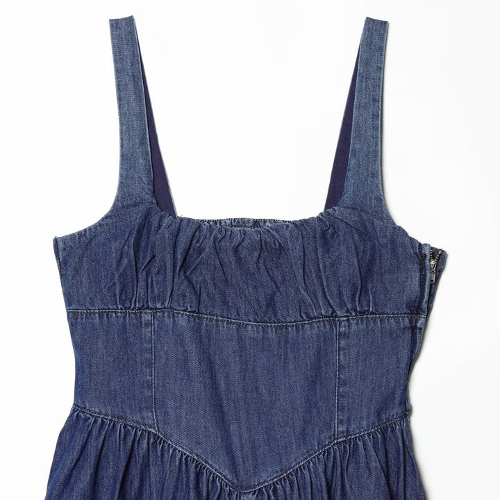 Dame Jeans Maxikjole med romantisk snit og flæsedetaljer Skovae