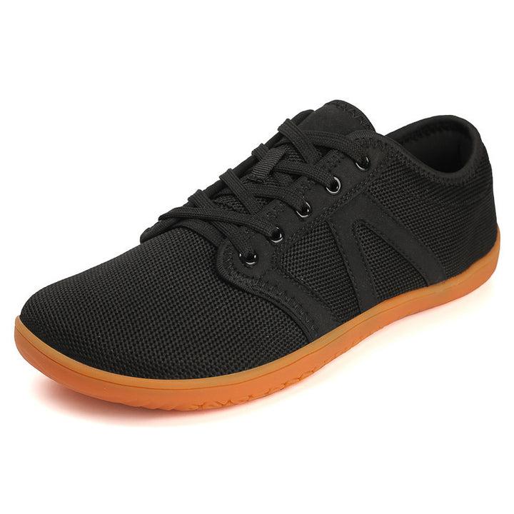 Unisex nan minimalistiske City sneakers med fint masket tekstiloverdel, polstret indgang og fleksibel gummisål Skovae