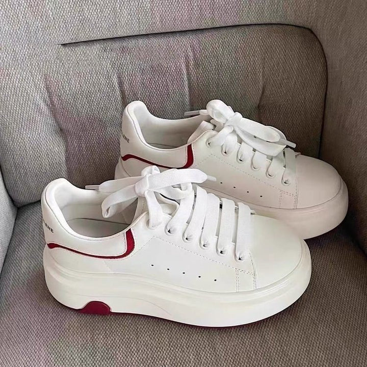 Dame Sneakers med tyk platform og elegante stropper Stilla