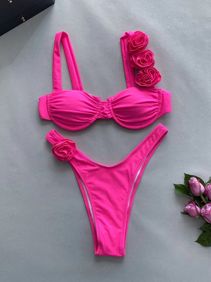 Damebikini med innovativ ruffle-design og justerbare stropper Stilla