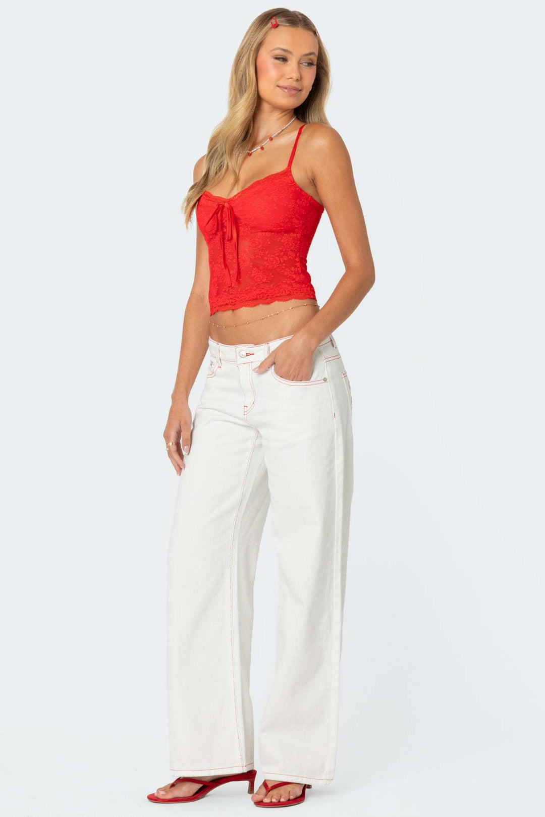 Dame spidsen crop-top med sløjfedetalje og justerbare stropper Skovae