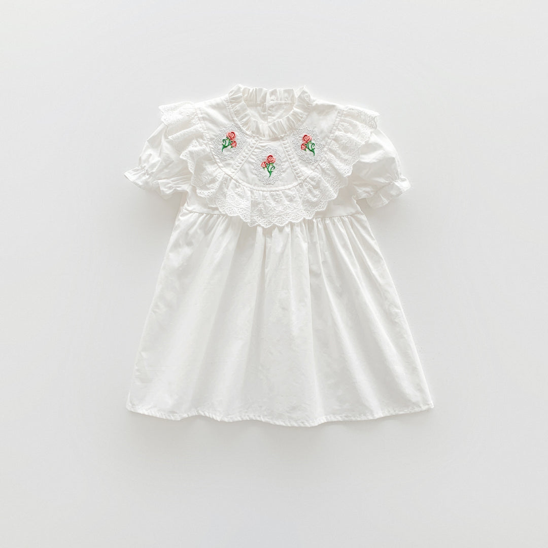 Pige Elegant Blomster Broderet Flæsekjole Stilla