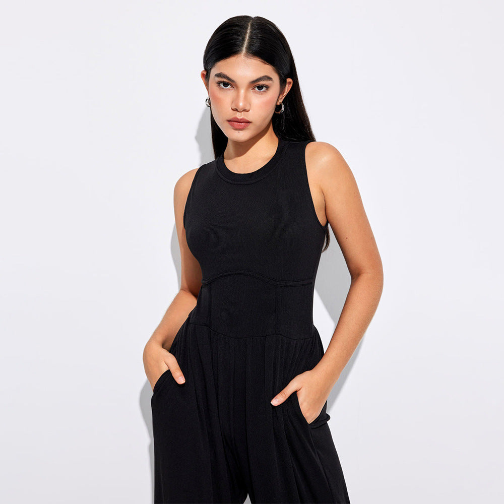 Kvinders jumpsuit med høj talje og praktiske sidelommer Stilla