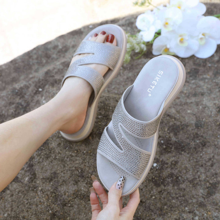 Dame mode Pantoletter med funklende strasssten og ergonomisk design Stilla