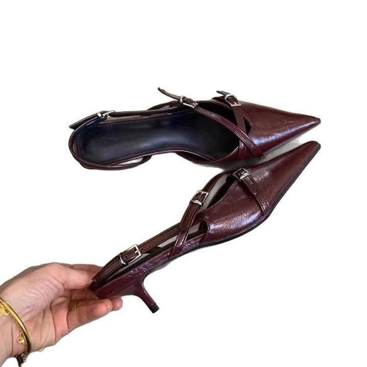 Dame Spids tå Slingback Hæle med justerbare Remme Stilla