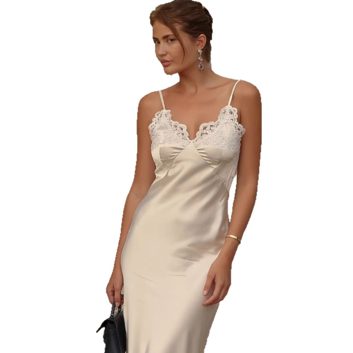 Dame elegante satin maxi kjoler med blondekant og smalt stropdesign Skovae